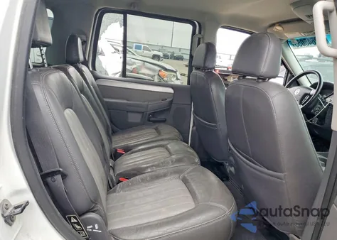 2002 Mercury Mountaineer из США, поврежденный, VIN 4M2ZU86W32ZJ13701